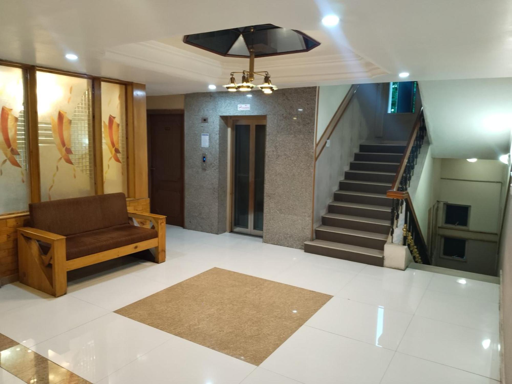 Hotel Mayas Tiruchirappalli Exterior foto
